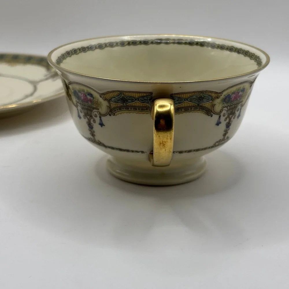 Vtg Black Knight Selb Bavaria Cream Soup Bowl and Saucer Set Floral Gold Gilt 30